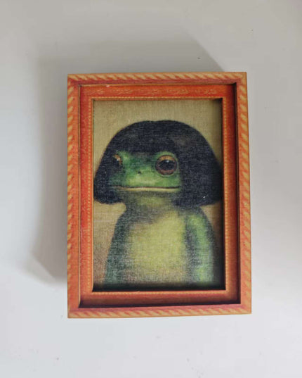 Fun And Quirky Frog-print Wooden Photo Frame Fridge Magnet