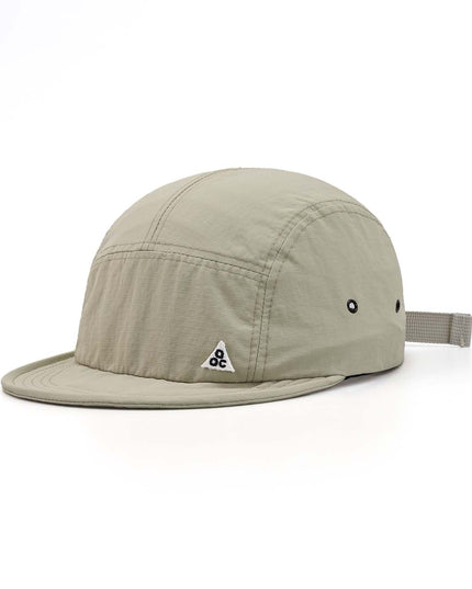 Outdoor Quick-drying Japanese Short Brim Embroidered Peaked Cap