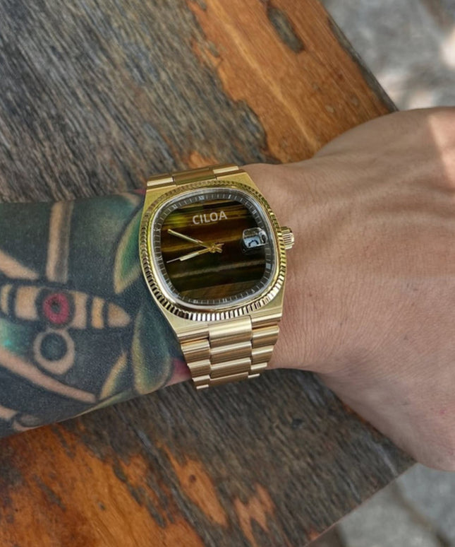Wormhole Concept Men's Sporty Square Watch