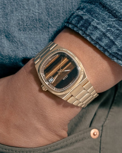 Wormhole Concept Men's Sporty Square Watch