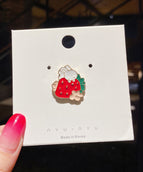 Rabbit Strawberry Cake