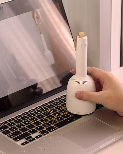 Portable vacuum cleaner