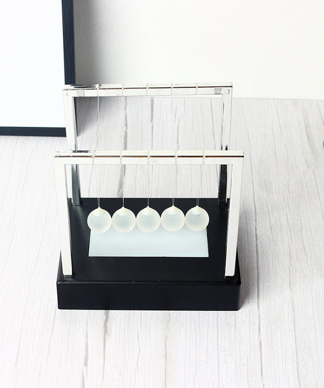 Newtons Cradle LED Light Up Kinetic Energy Home Office Science Toys Home Decor