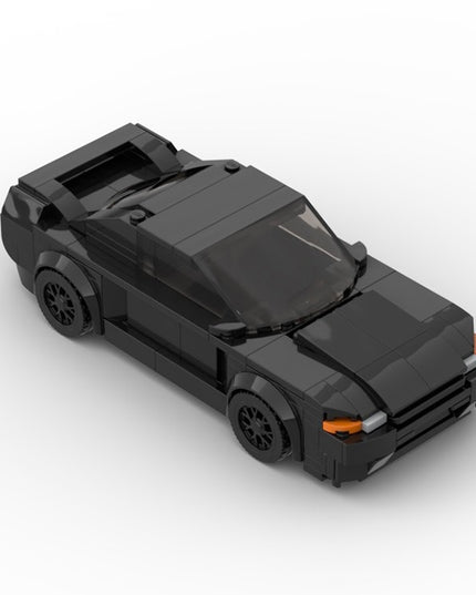 Modular Sports Car For Both Men And Women